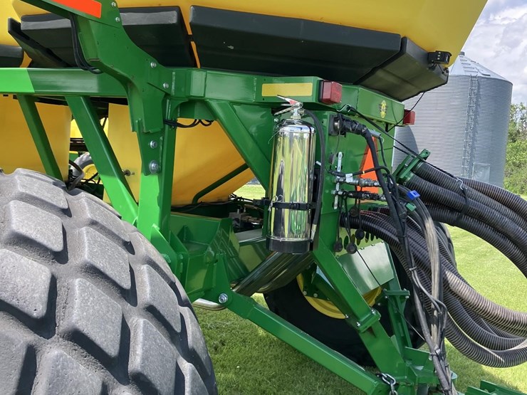 john-deere-1890-image-18