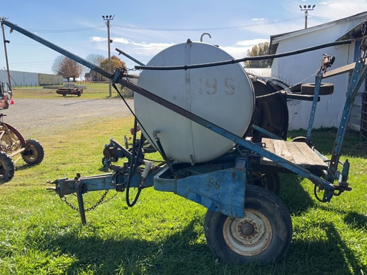 john-blue-sprayer-image-4