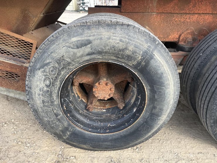 cedarapids-5x16-image-41