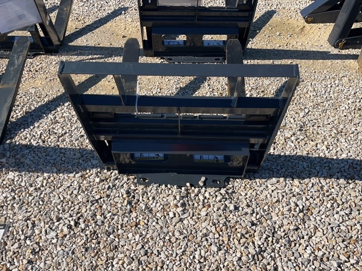 wolverine-mini-skid-steer-forks-image-2