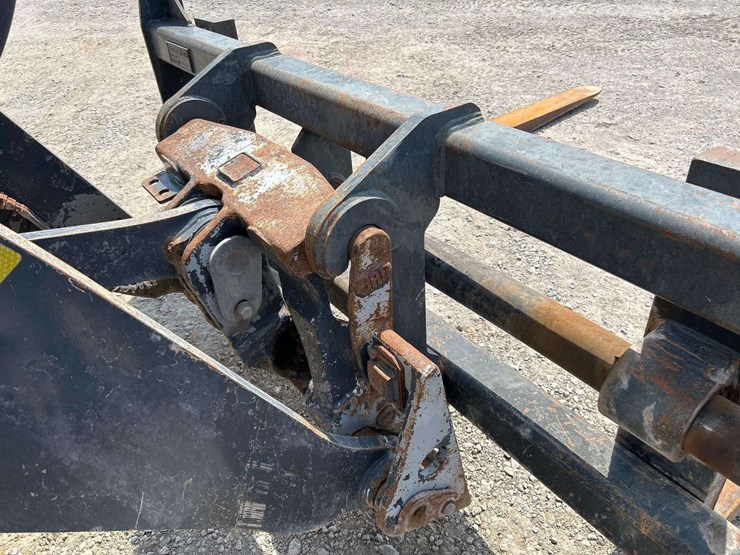 2015-deere-544k-image-19