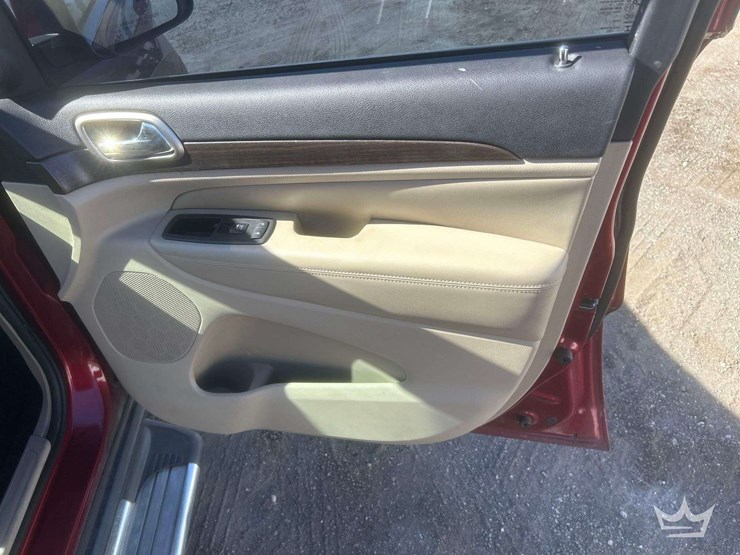 2014-jeep-grand-cherokee-image-6