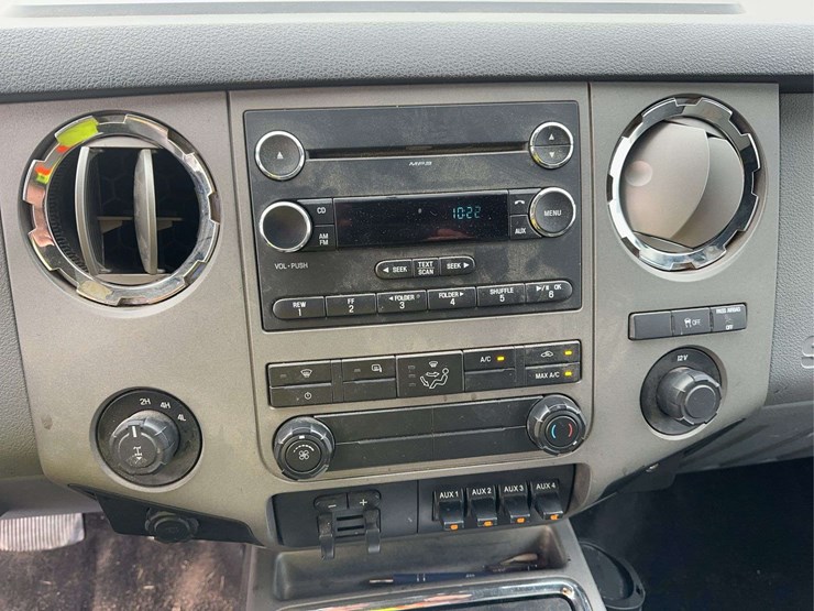 2012-ford-f350-xlt-image-29