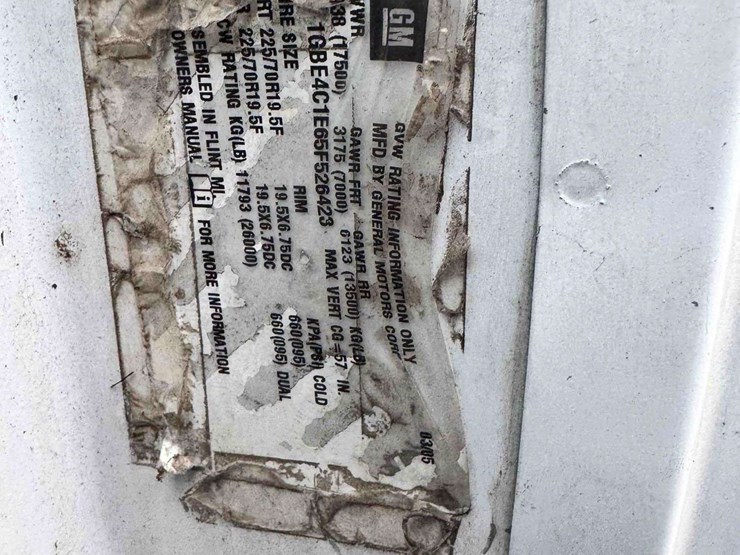 2005-chevrolet-c4500-altec-bucket-truck-image-5