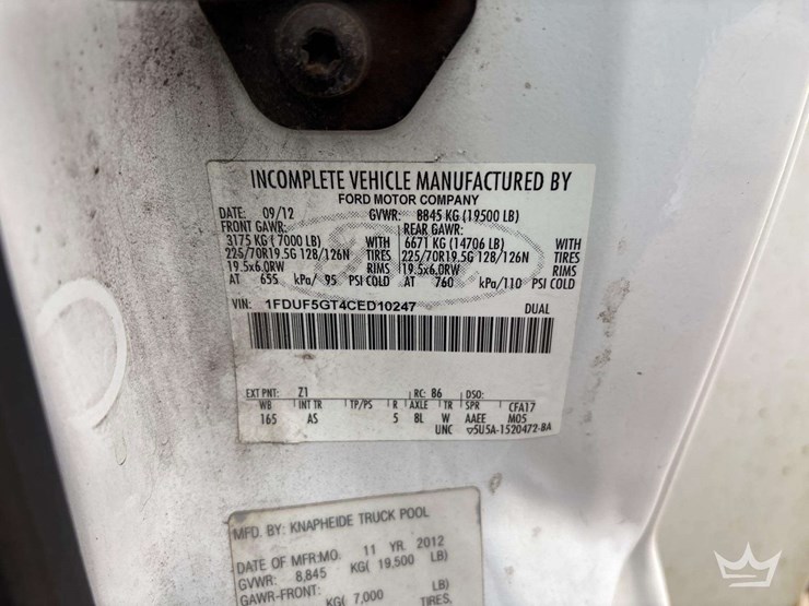 2012-ford-f550-image-7