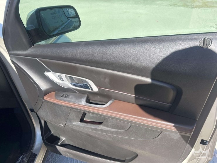 2014-gmc-terrain-suv-image-24