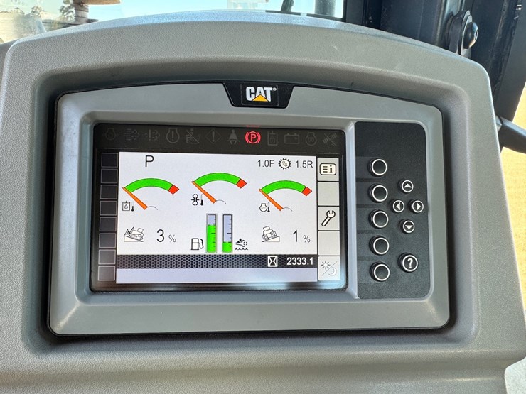 2019-caterpillar-d8t-image-57