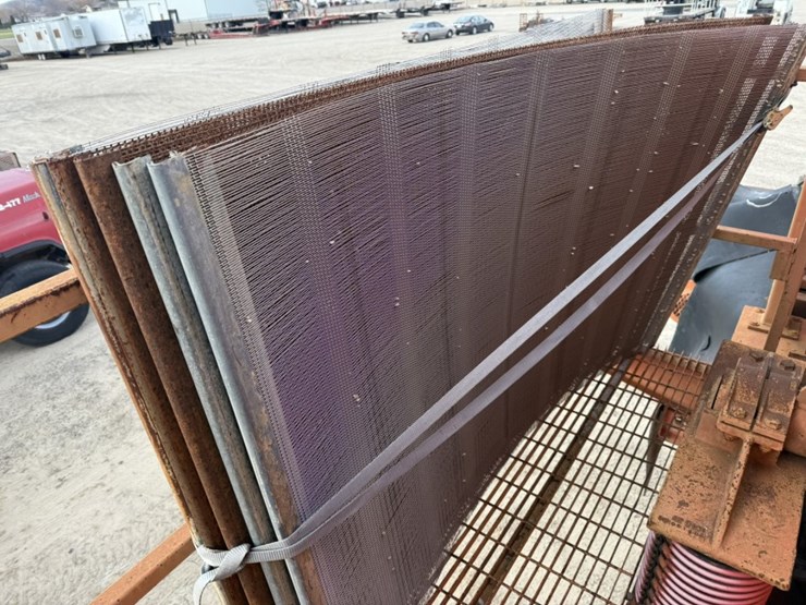 #1930-•-diester-6x24-screener-image-57