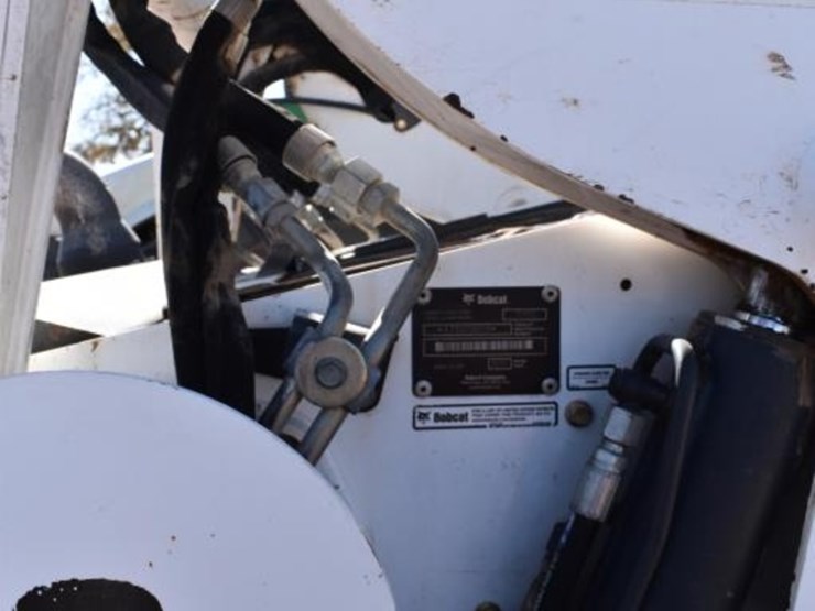 bobcat-t770-image-11