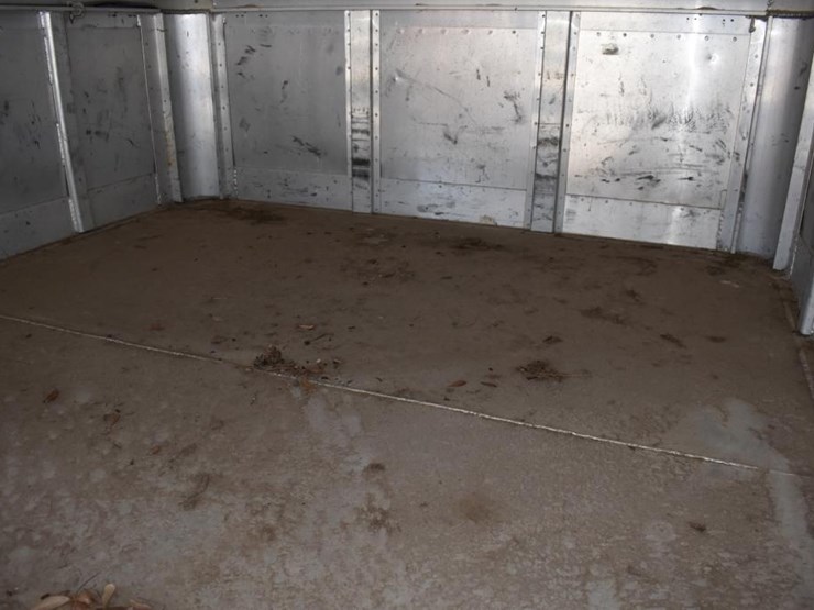 6'-8"-x-20'-4-star-aluminum-gooseneck-livestock-trailer-(vin-#-1s9s20202l01-image-7