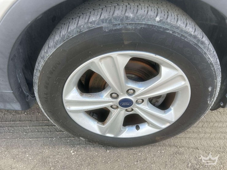 2016-ford-escape-image-28