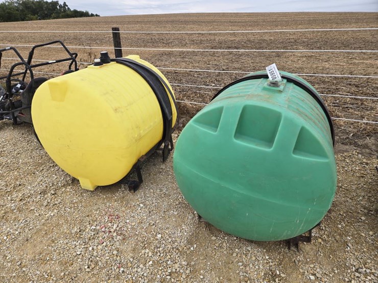 #5951-•-(2)-200-gallon-saddle-tanks-image-1