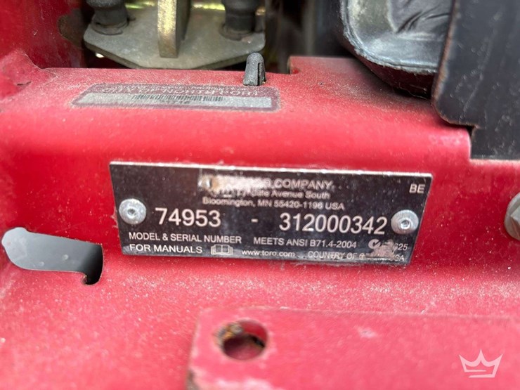 toro-zero-turn-lawn-mower-image-8