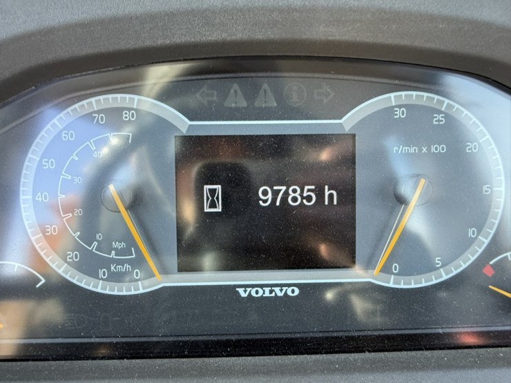 2020-volvo-a45g-image-103