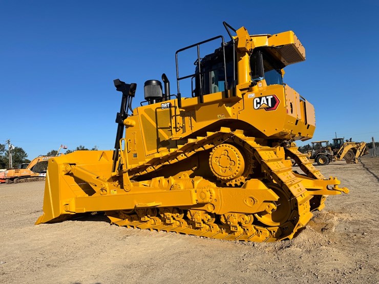 2019-caterpillar-d8t-image-3
