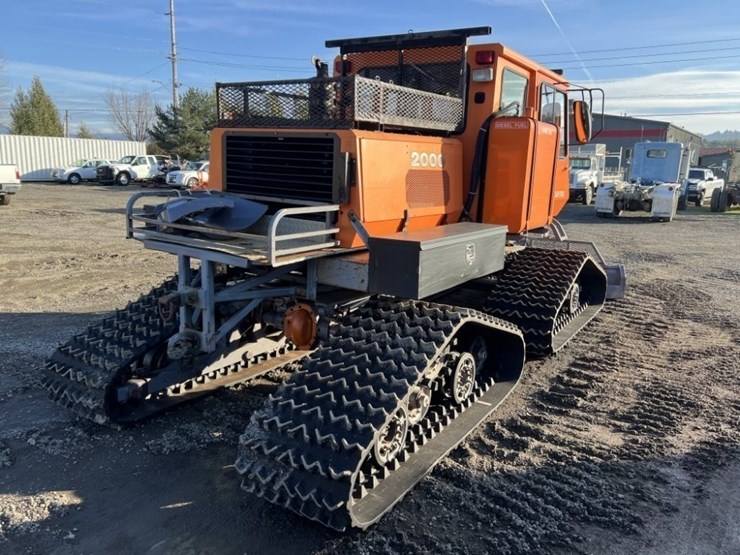 2000-tucker-terra-2000-sno-cat-image-4
