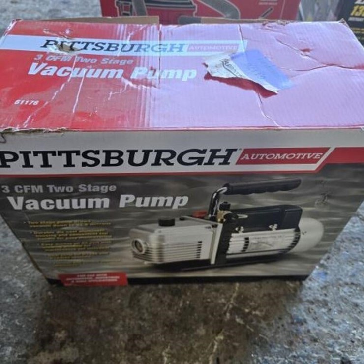 PIttsburg 2 Stage Vaccum Pump