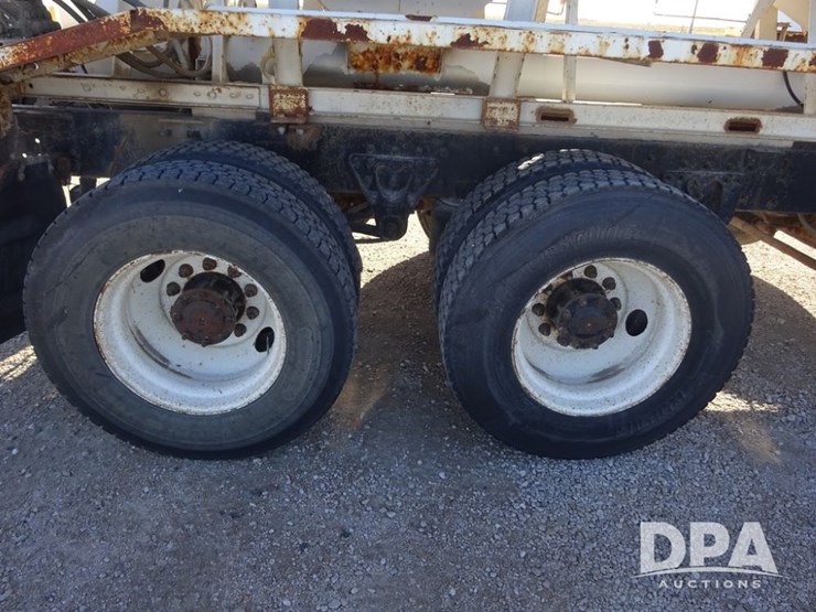 2004-mack-vision-dry-tender-truck-(pz14165,-unit-17539)-image-48