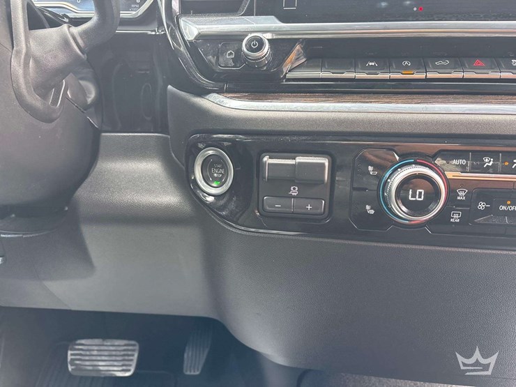 2023-gmc-sierra-1500-image-24