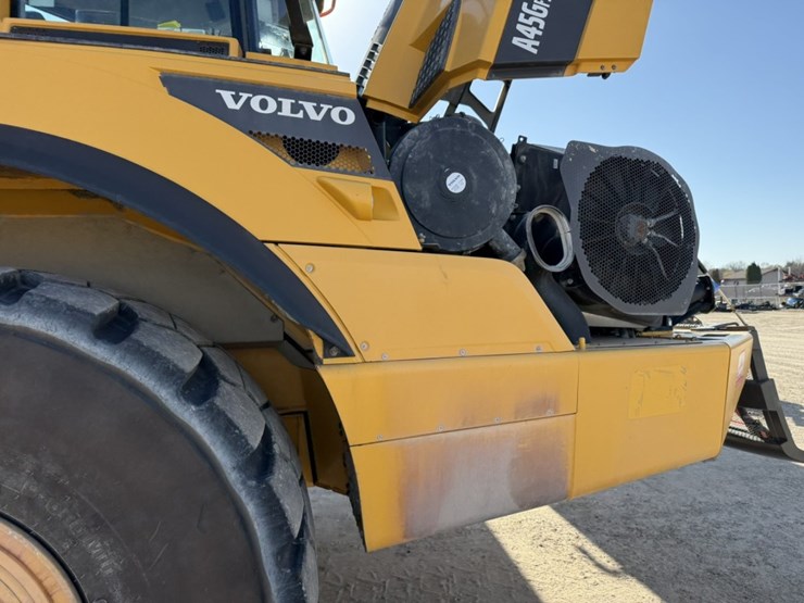 2020-volvo-a45g-image-64