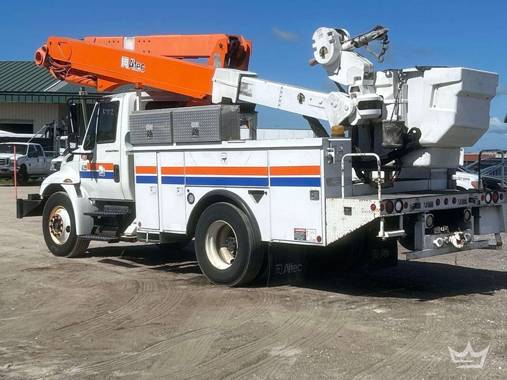 2006-international-durastar-4300-image-6