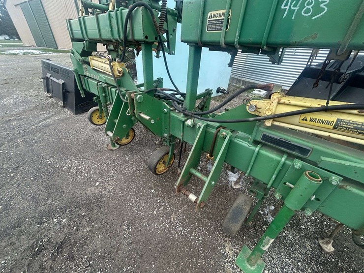 john-deere-85-image-4