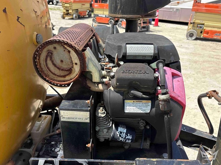 2013-vermeer-v800g-t/a-towable-vacuum-trailer-image-12