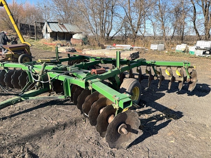 john-deere-1630-image-8