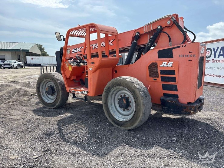 2017-sky-trak-6036-image-8