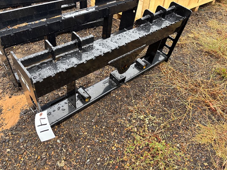 #41-•-skid-steer-pallet-fork/hay-spear-frame-image-1