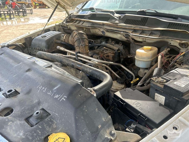 2012-dodge-3500-image-14