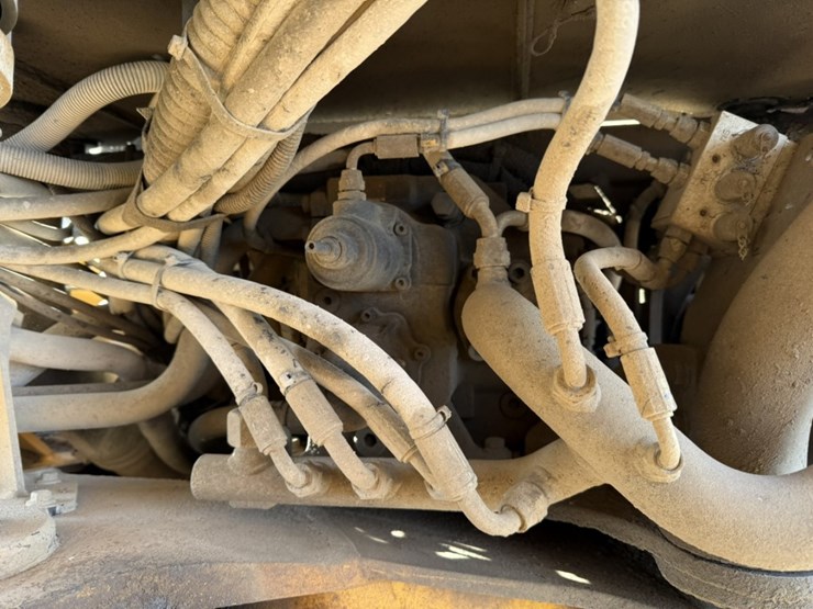 2020-volvo-a45g-image-57