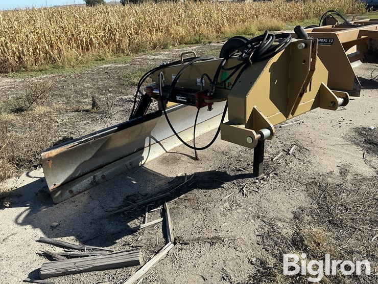 land-pride-3-pt-6-way-hydraulic-blade-image-3