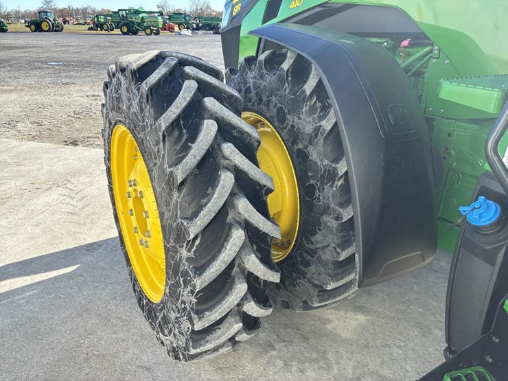 2024-john-deere-8r-410-image-47