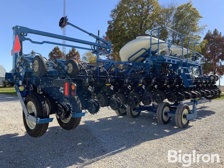2023-kinze-3605-image-5