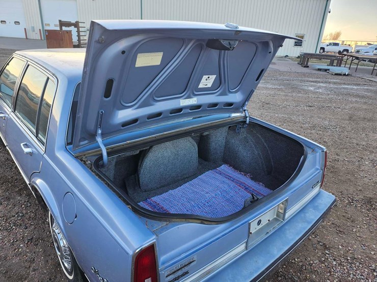 1985-oldsmobile-ninety-eight-regency-image-60