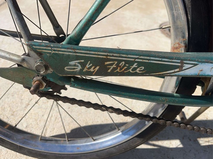 (4)-antique-bicycles-image-16