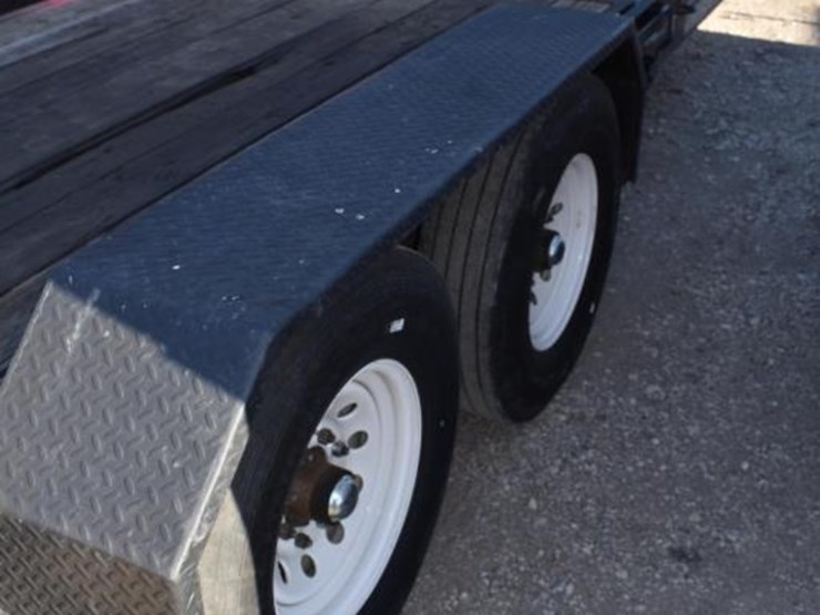 2016-20'-big-tex-tilt-gooseneck-trailer-w/-winch-(controller-and-key-to-too-image-6