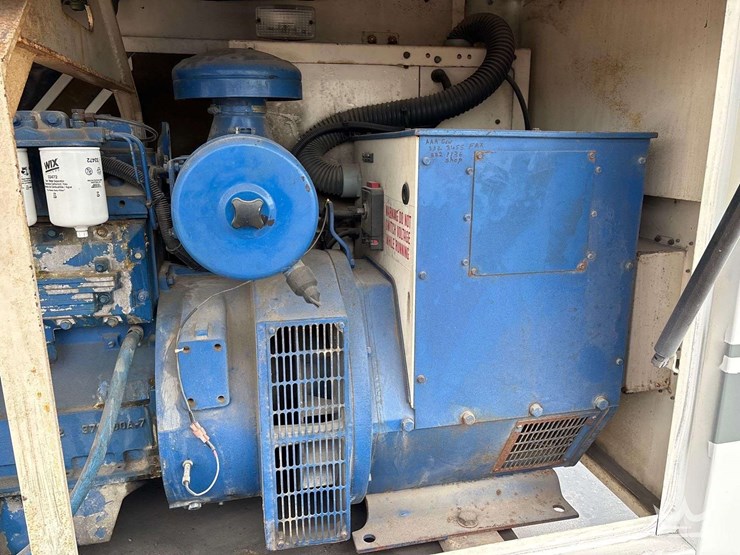 1997-perkins-75kw-towable-diesel-generator-image-15