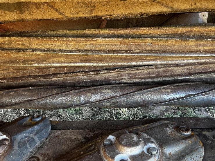 2005-hesston-9260-image-26