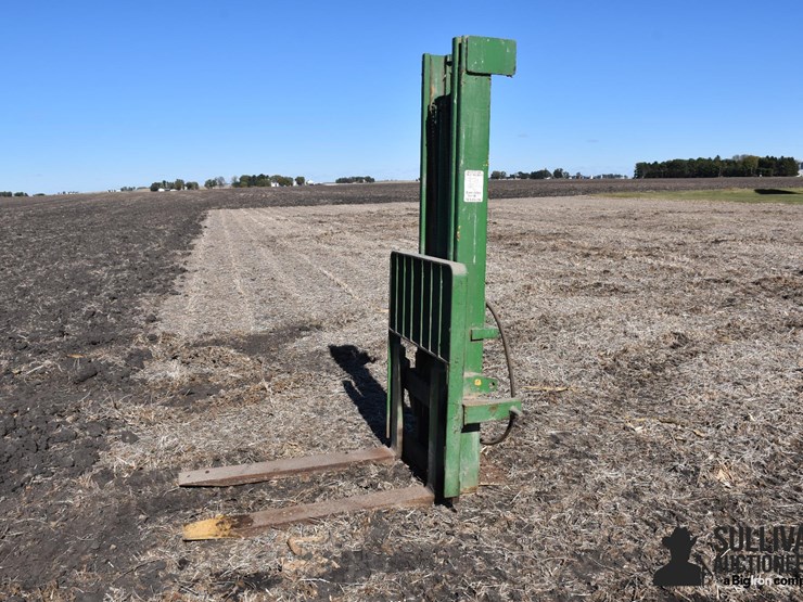 loader-fork-attachment-image-1