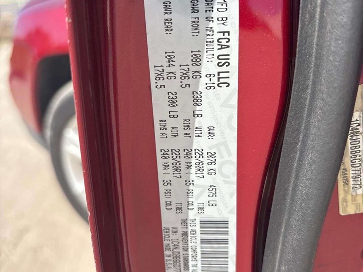 2016-jeep-compass-sport-image-5