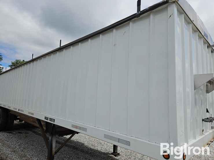 2004-independent-hawk-master-3402-sg-t/a-grain-trailer-image-15