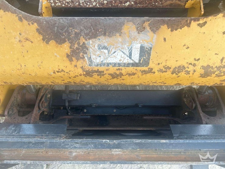 2018-caterpillar-287d-image-27