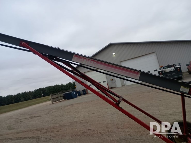 2009-doyle-field-loader-(pd5341)-image-8