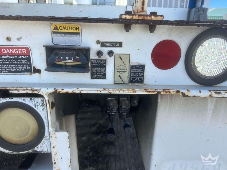 2006-international-durastar-4300-image-34