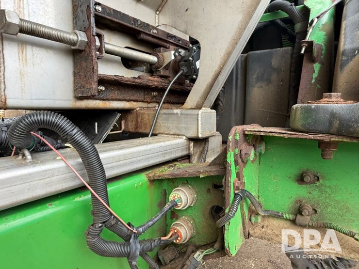 john-deere-4920-image-34