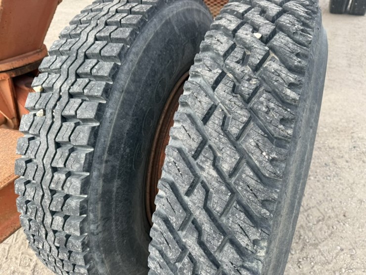 john-deere-8-image-55