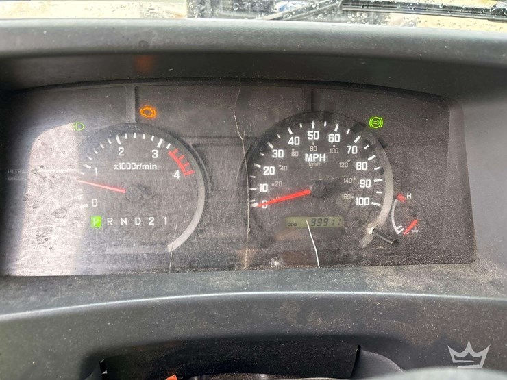 2008-isuzu-npr-image-20