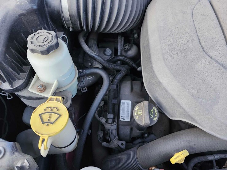 2014-dodge-grand-caravan-se-image-17